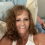 Renee Wright Croft - @naniewins - Instagram