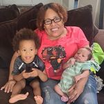 Renee Dominguez - @imeveryonesprayinggranny - Instagram