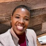 Renee Easterling - @thereneelife76 - Instagram