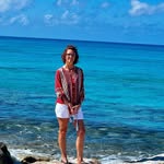 Renee Farley - @reneesvacays - Instagram