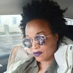 Renee Farrell - @pour_me_strong - Instagram