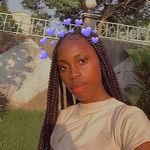 Bãe Flø Flø - @renee_flora237 - Instagram
