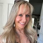 Renee Hecker - @rnaynay31 - Instagram