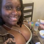 Tanisha Renee Holman - @yo_fav_fattgirll - Instagram