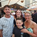Renee Kenyon - @renee1382 - Instagram
