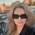 Renee Larkin - @reneemlark - Instagram