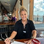 Renee Larkin - @reneemlarkin - Instagram