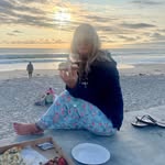 Renee Loomis - @loomisrenee - Instagram