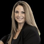 Renee Macklin - @reneemacklin_raveisrealtor - Instagram