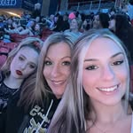 Renee Schmidt McNally - @reneelmc2018 - Instagram
