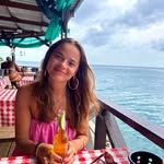 Renée Tamara Olive - @reneeolive_ - Instagram