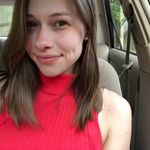 Renee Petersen - @magicalrenee - Instagram