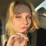 Renee Rader - @reneebabi03 - Instagram