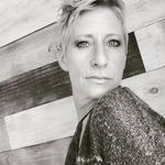 Renee Robles - @stylinreneerobles - Instagram