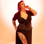 Renee Maddox - @reneerocker - Instagram