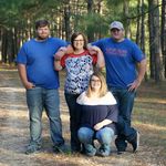 Renee Sasser - @naysafene43 - Instagram