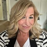 Renee Settles - @settlesit - Instagram