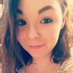 Renee Stanton - @pnw_essential - Instagram