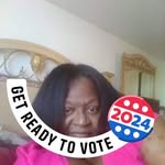 Renee Walton - @andreapisece - Instagram