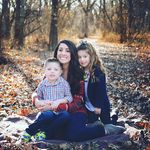 Reneewiles - @reneewiles1 - Instagram