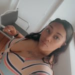 Renee Yates - @naisy_81 - Instagram