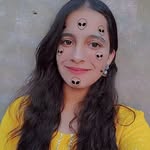 Renu Agarwal - @cute.amiraa7089 - Instagram
