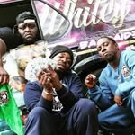 three hundred - @reubenmanning352 - Instagram