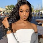 Reva Davis - @revadvs - Instagram