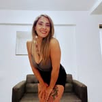 Marcela Daniela Reyes Mongelos - @reyesmongelos - Instagram