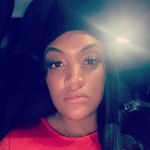 Reyna Quiñones - @this_mix_chix_rocks - Instagram