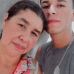 Reyna Salinas - Facebook