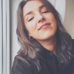 Rhea Thomson - Facebook