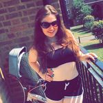 Rhianna - @rhiannabaxter14 - Instagram
