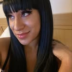 Rhianna Grays - @rhiannagrays - Instagram