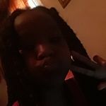 rhianna thomas - @riri12300 - Instagram