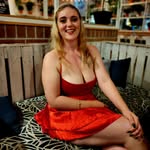 Rhiannon Bath - @rhiannonbath.99 - Instagram