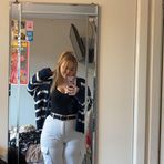 Rhiannon Sharp - Facebook
