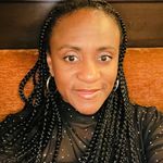Rhona Thomas - @ronibze - Instagram