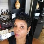 Rhonda Bragg - @r_gail22 - Instagram