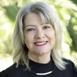 Rhonda Custer - @designwithbrilliance - Instagram