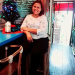 Rhonda Downs - @righthererhonda - Instagram