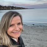 Ronda Reynoldson Enns - @rondaleah - Instagram
