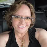 Rhonda Ewing - @haychickypoo - Instagram