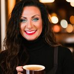 Rhonda Potter Abell - @me_and_buggy - Instagram