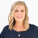 Rhonda Shields Stelzer - @hipgrylie - Instagram