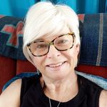 Rhonda DeBok - @rhondasterlingrose - Instagram