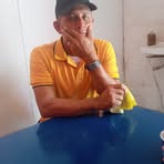 Holman Reyes - Facebook