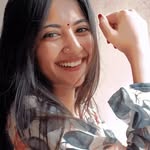 @riabhatt21 - Instagram