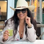 Ria Ramirez - @aka_mariana_ascencion - Instagram