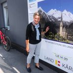 Ria Schmidt - Facebook